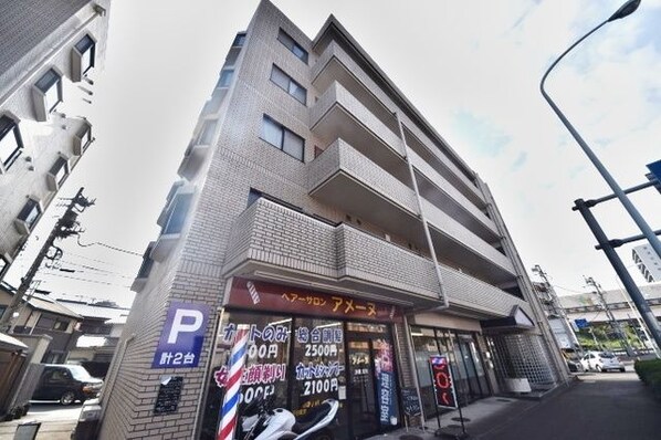 ブルーパールマンションの物件外観写真